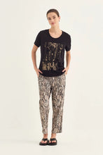 Load image into Gallery viewer, Hallie Top - Black
