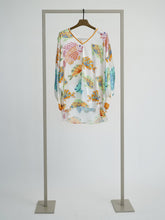 Load image into Gallery viewer, Herzens Angelegenheit Blouse shirt 6195
