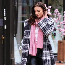 Load image into Gallery viewer, Black Pattern Coat 807814
