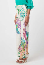 Load image into Gallery viewer, Bahia Stretch Linen Rayon Pant in Wisteria Alba
