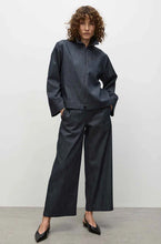 Load image into Gallery viewer, Mela Purdie - Welt Pocket Pant in Soft Stretch Denim
