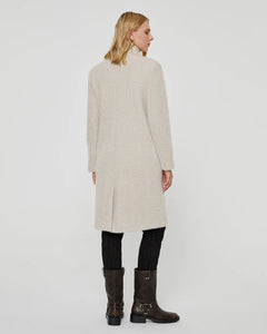 Women's long herrone coat with flap and plastron pockets
