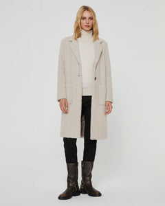Women's long herrone coat with flap and plastron pockets