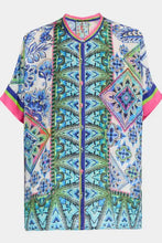 Load image into Gallery viewer, Johnny Was Shiro Buttoned Down Shirt | Elaine
