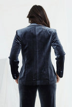 Load image into Gallery viewer, Kamare Surrey Velvet Jacket -Pewter
