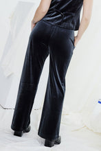 Load image into Gallery viewer, Surry Velvet Pants - Pewter
