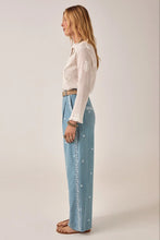 Load image into Gallery viewer, MAISON HOTEL Gabriela Blouse Bilbao
