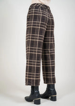 Load image into Gallery viewer, Lisette L Mocha Plaid 25" Wide Crop Pant
