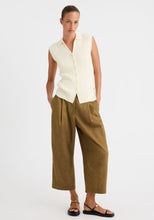 Load image into Gallery viewer, Morrison Tommie Pant in Bark
