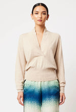 Load image into Gallery viewer, CERES MERINO WOOL KNIT IN FAWN
