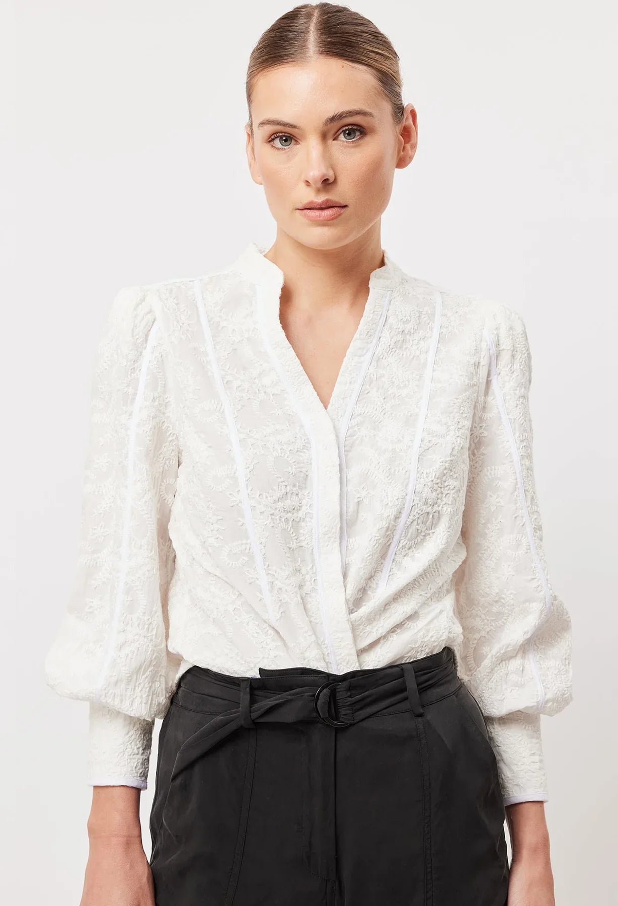 CRUISE EMBROIDERED COTTON SHIRT IN IVORY