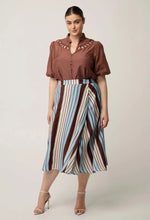 Load image into Gallery viewer, Coralie Cotton Silk Smock Blouse in Garnet
