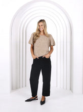 Load image into Gallery viewer, Monaco Jeans TONI BARREL CORD JEANS
