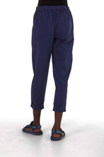 Load image into Gallery viewer, Geisha trousers in ribbed organic cotton Midnight
