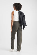 Load image into Gallery viewer, Candice Straight OLVE
