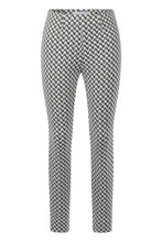 Load image into Gallery viewer, PENNY GRAPHICAL JACQUARD
