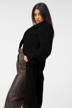 Load image into Gallery viewer, RAYA COAT
