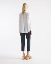 Load image into Gallery viewer, DUO PLEAT SHIRT
