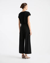Load image into Gallery viewer, CROP PALAZZO PANT TRUE NAVY
