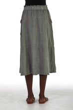 Load image into Gallery viewer, Gasita skirt made of 100% linen
