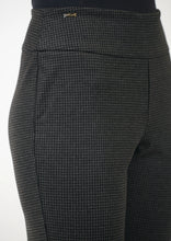 Load image into Gallery viewer, RYDER HOUNDSTOOTH 30" Straight Leg Pant
