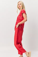 Load image into Gallery viewer, Valia  Clover Tee IN RED
