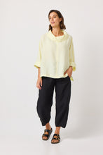 Load image into Gallery viewer, VALIA Penny Pants Black
