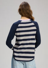 Load image into Gallery viewer, Daisy Chain  ZP8132
