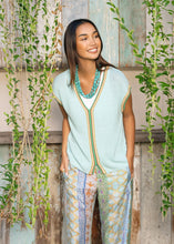 Load image into Gallery viewer, ZP8820 Zaket &amp; Plover Crochet Trim Tank
