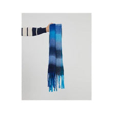 Load image into Gallery viewer, PAZ TORRAS checked scarf BLUE
