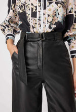 Load image into Gallery viewer, HALSTON LEATHER PANT IN BLACK
