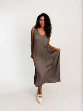 Load image into Gallery viewer, Alquema Havana Dress
