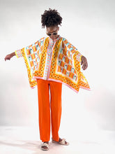 Load image into Gallery viewer, Herzens Angelegenheit Blouse poncho curry 6172
