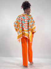 Load image into Gallery viewer, Herzens Angelegenheit Blouse poncho curry 6172
