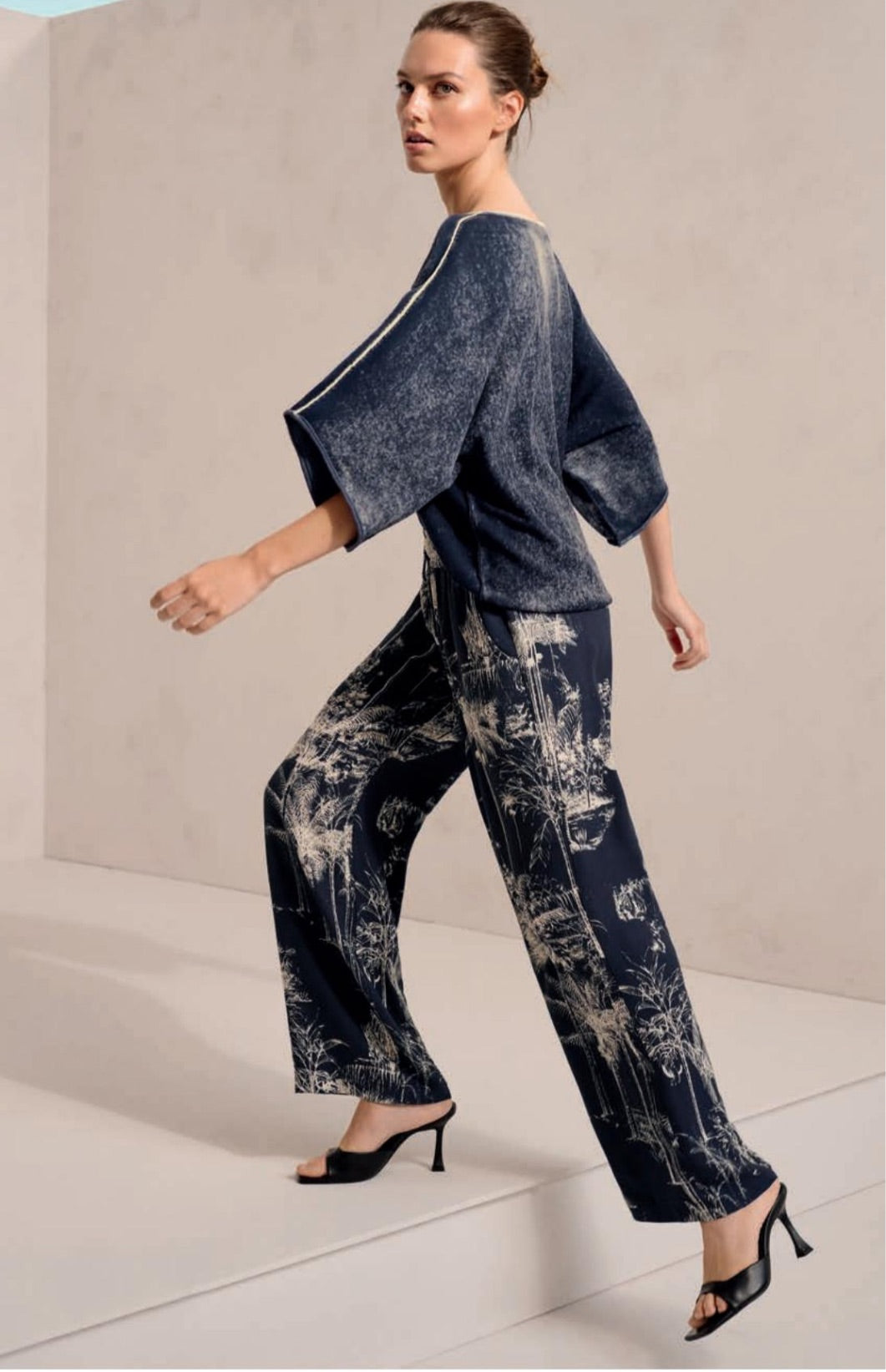 TROUSERS 57906