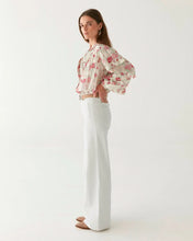 Load image into Gallery viewer, Maison Hotel Lolita Blouse - Candy Roses
