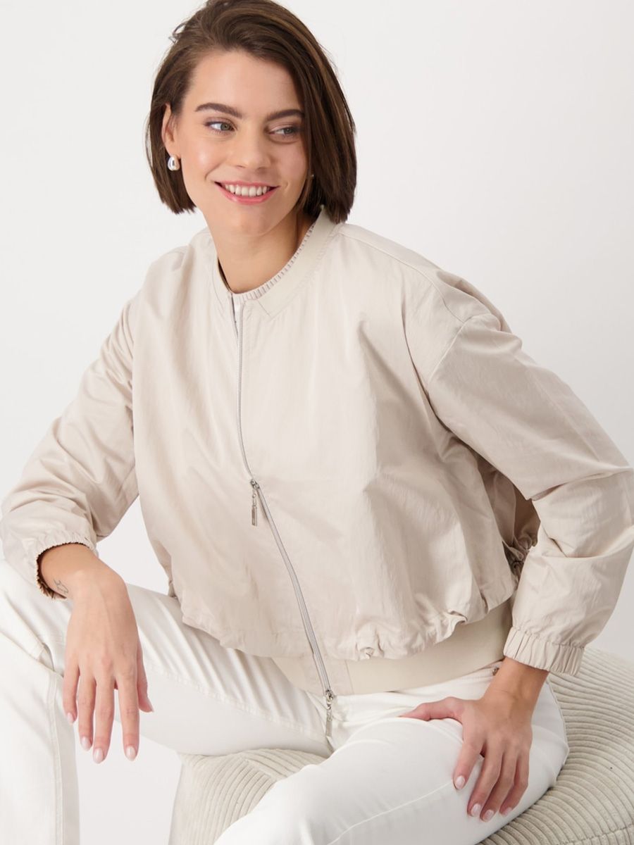 Monari Double-Hem Jacket Cream 409398