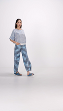 Load image into Gallery viewer, Amoni pants with patchwork print
