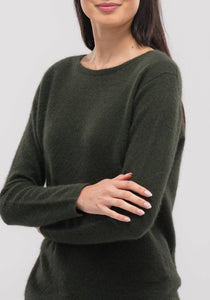 ESSENCE SWEATER