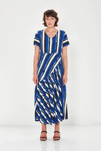 Load image into Gallery viewer, BLUR MAXI DRESS-
